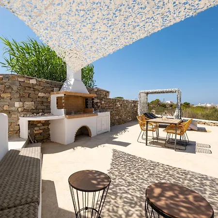 Blue View Villa Apartment #1 Luxury Sea View Mini Shared Pool Apartment *